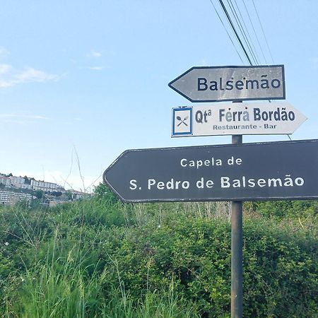 O Cantinho Da Laura Lamego Εξωτερικό φωτογραφία